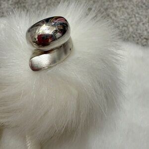 Silpada Sculpted Silver Wrap Ring